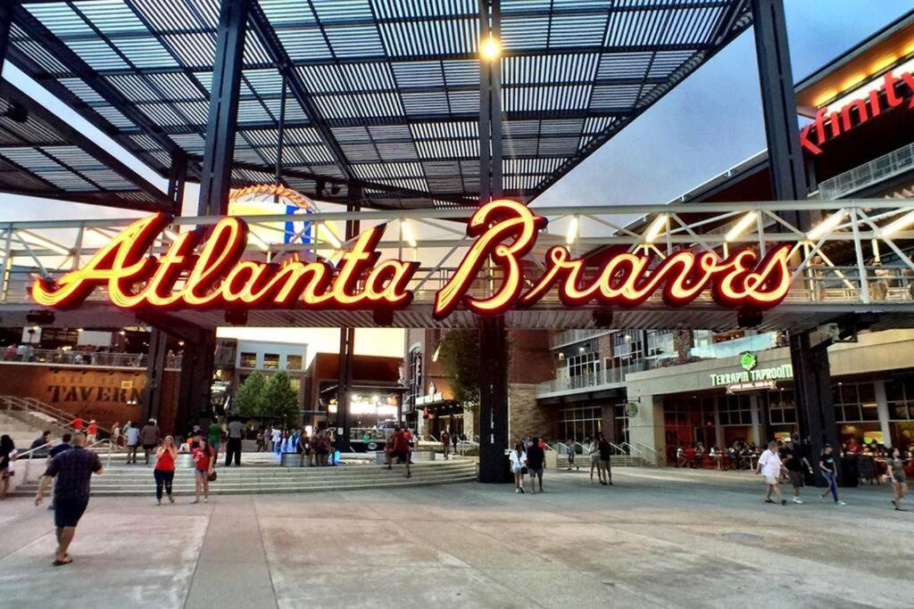 Downtown Atlanta Getaway With Rental Car Option! ภายนอก รูปภาพ